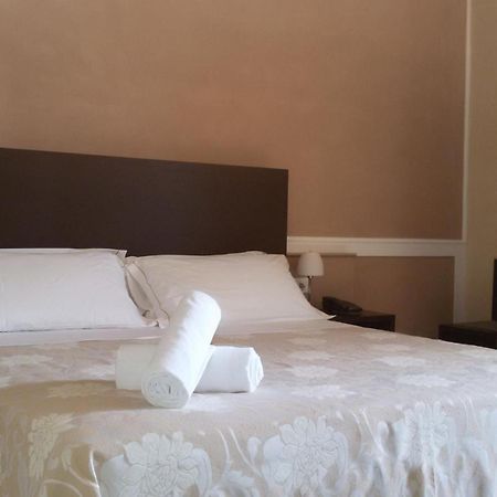 Relais Del Borgo Hotel & Spa 4 Stelle Staffolo Chambre photo