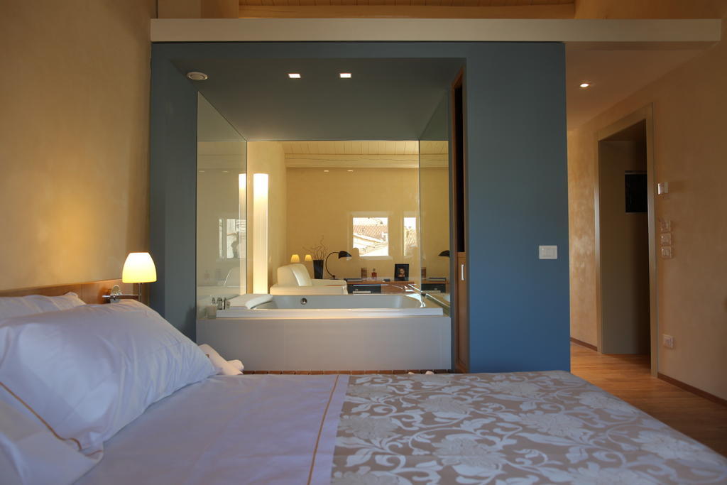 Relais Del Borgo Hotel & Spa 4 Stelle Staffolo Chambre photo